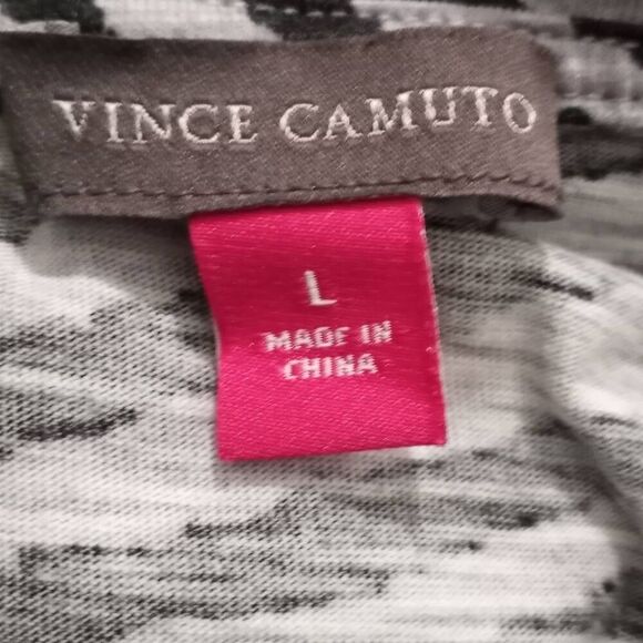 VINCE CAMUTO GRAY & BLACK ANIMAL-PRINT TEE-SHIRT SZ.L EUC. - Picture 6 of 6